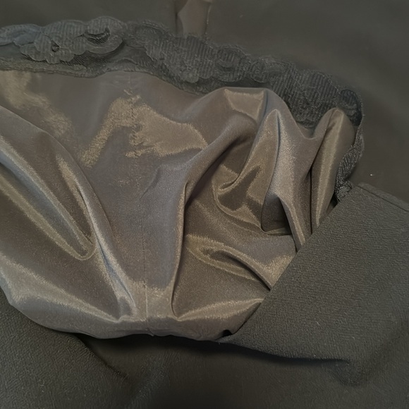 Trina Turk Black Floral Embroidered Dress, SIZE 8 NWOT - Picture 8 of 10